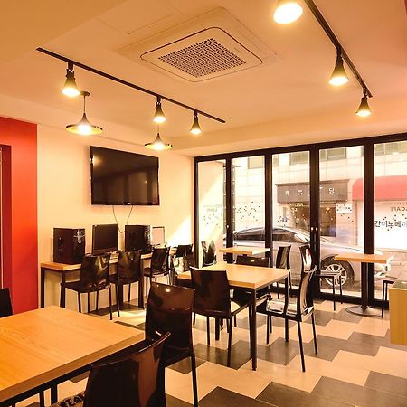 首爾 红色旅馆酒店 外观 照片